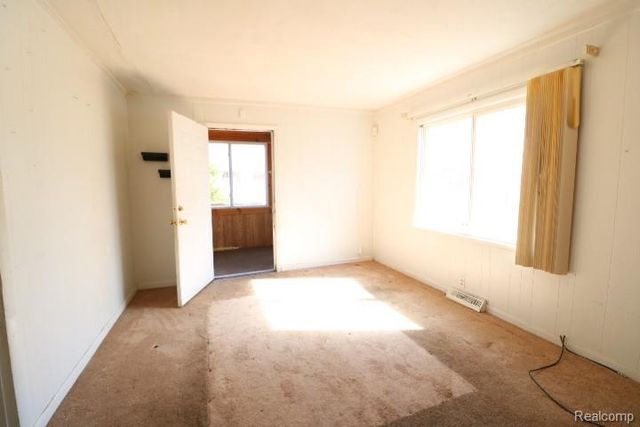 3143 Maywood Drive, Flint, MI 48504