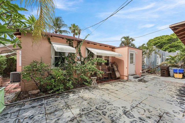 427 58th Street, West Palm Beach, FL 33407