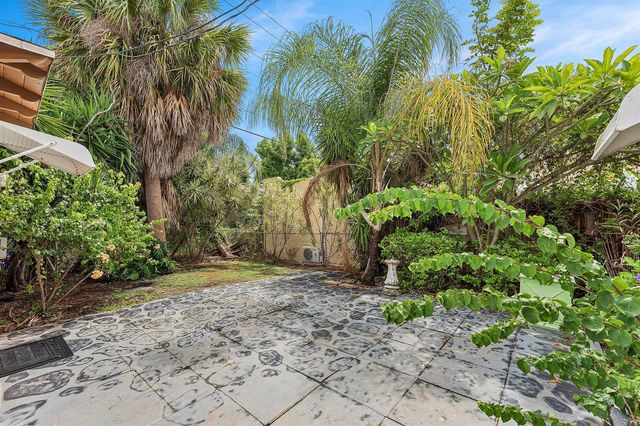 427 58th Street, West Palm Beach, FL 33407