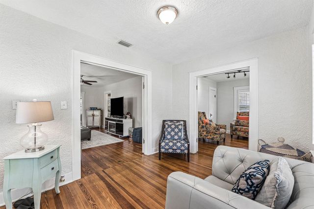 427 58th Street, West Palm Beach, FL 33407