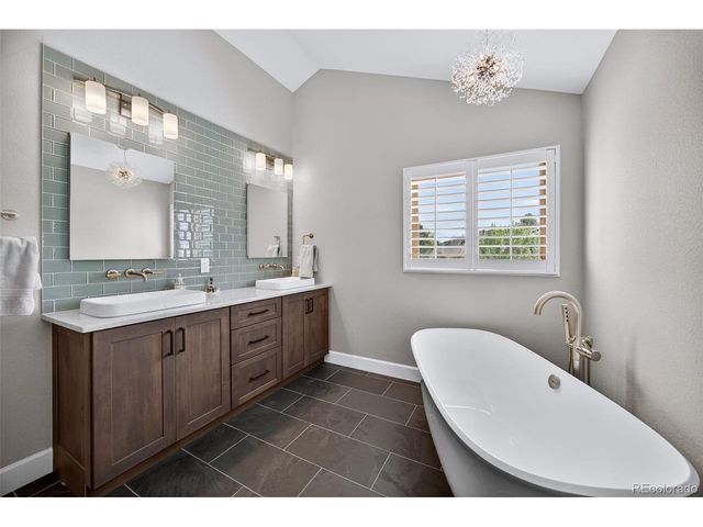 73 Buckthorn Dr, Littleton, CO 80127