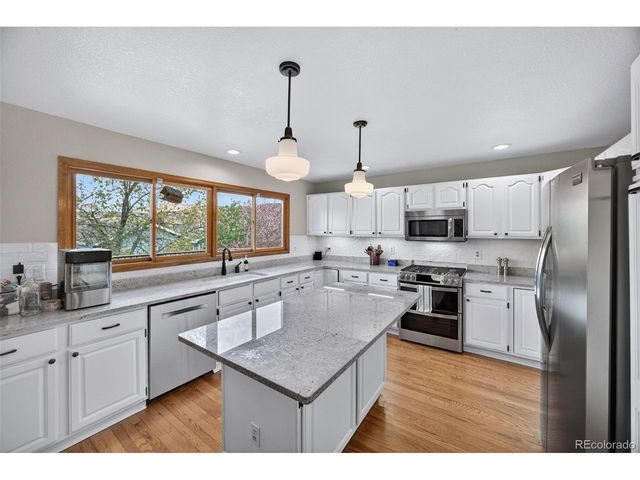 73 Buckthorn Dr, Littleton, CO 80127