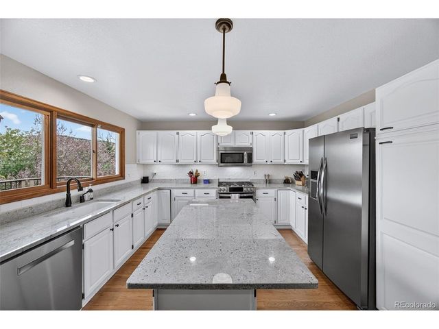 73 Buckthorn Dr, Littleton, CO 80127