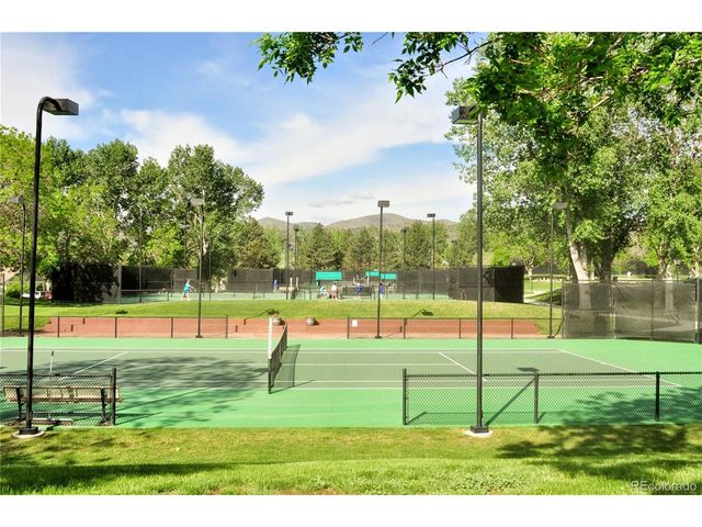 73 Buckthorn Dr, Littleton, CO 80127