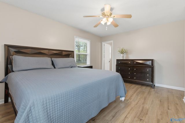 503 Broadway Street, Hartselle, AL 35640