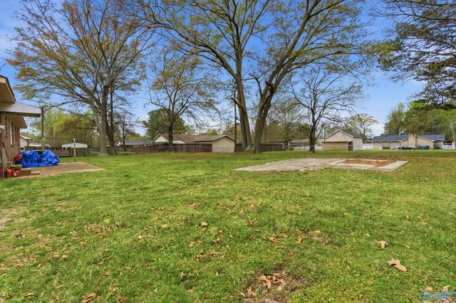 503 Broadway Street, Hartselle, AL 35640