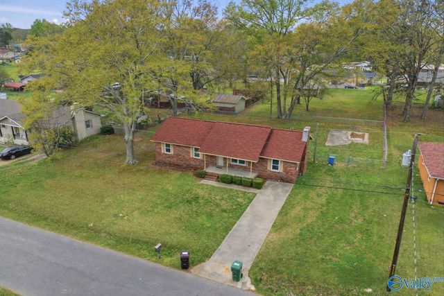 503 Broadway Street, Hartselle, AL 35640