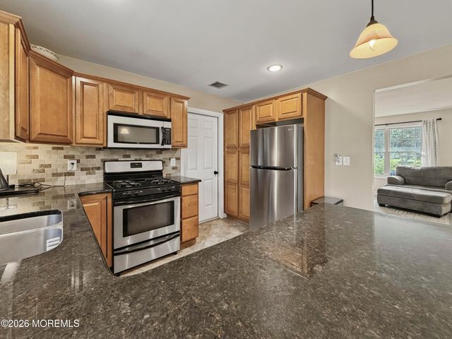 239 Crescent Avenue, Jackson, NJ 08527