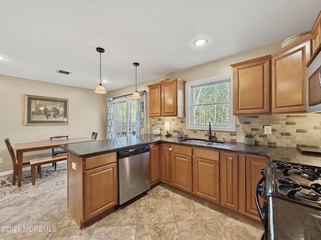 239 Crescent Avenue, Jackson, NJ 08527