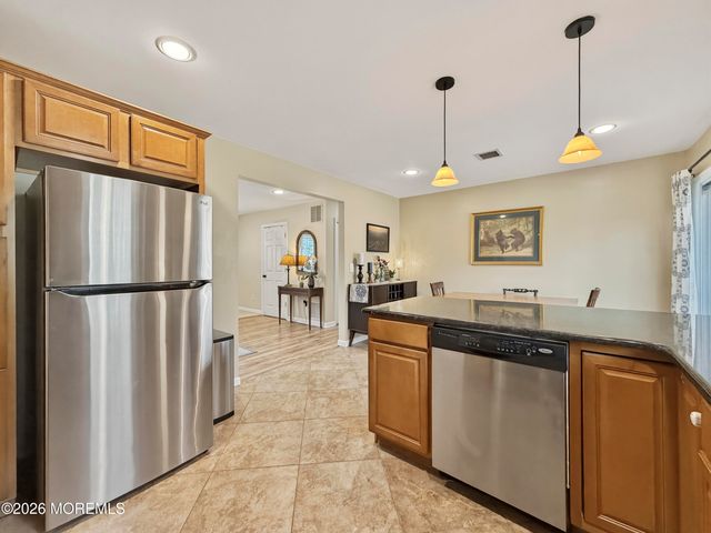 239 Crescent Avenue, Jackson, NJ 08527
