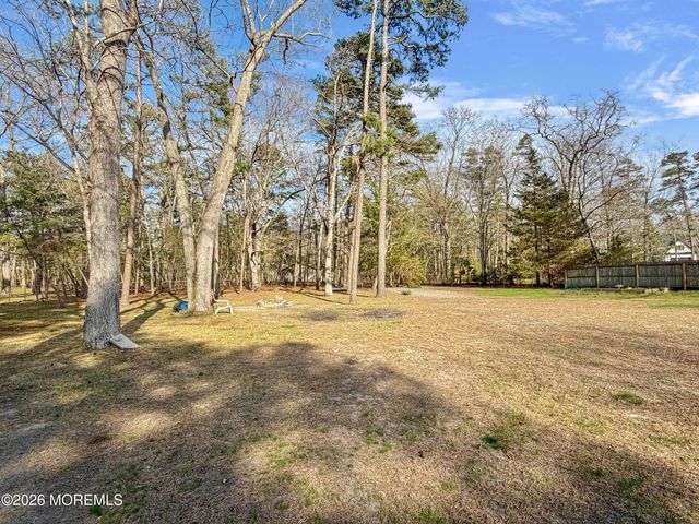 239 Crescent Avenue, Jackson, NJ 08527