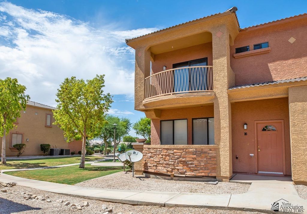 3565 W 22 St, Yuma, AZ 85364