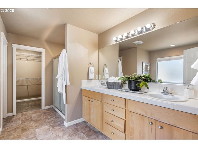 11510 Nw 29TH Pl, Vancouver, WA 98685