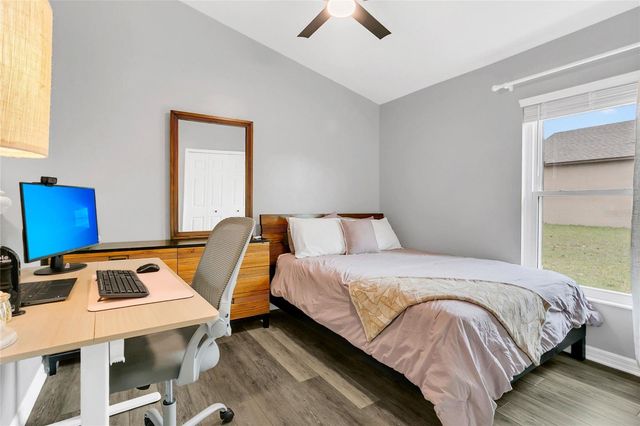 1367 WILLOW CREST DR, Clermont, FL 34711