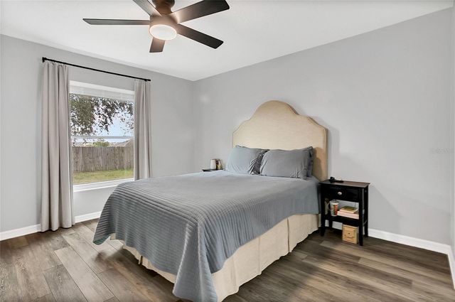 1367 WILLOW CREST DR, Clermont, FL 34711