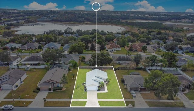 1367 WILLOW CREST DR, Clermont, FL 34711