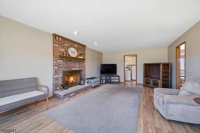 250 Old York Rd, Raritan Twp., NJ 08822