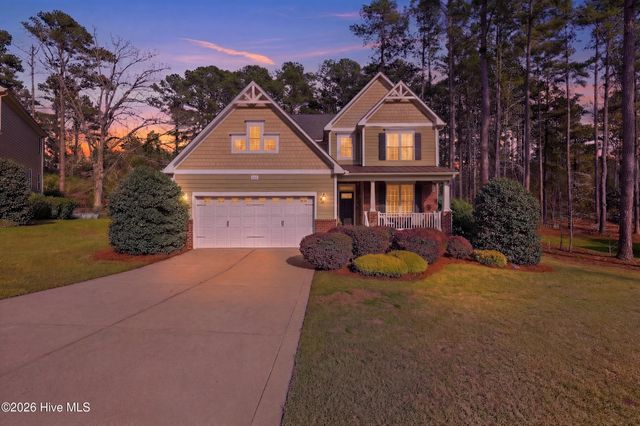 150 Hadley Court, Southern Pines, NC 28387