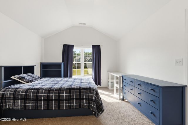 150 Hadley Court, Southern Pines, NC 28387