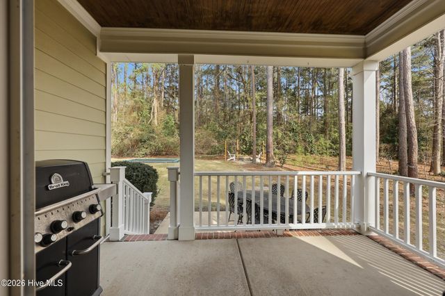 150 Hadley Court, Southern Pines, NC 28387