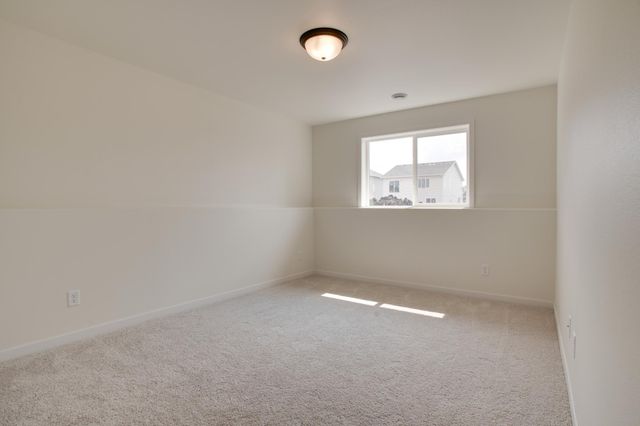 2728 42nd Avenue S, Moorhead, MN 56560