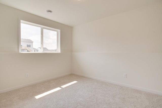2728 42nd Avenue S, Moorhead, MN 56560