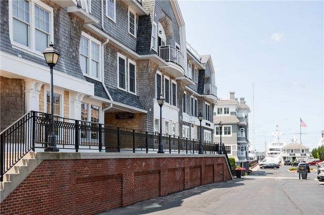 10 Brown & Howard Wharf 107, Newport, RI 02840