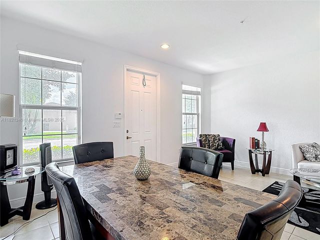 1214 SW 147th Ter, Pembroke Pines, FL 33027