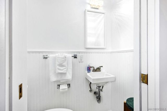 3853 8th Ave, San Diego, CA 92103