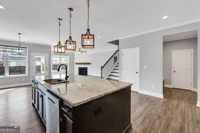 1650 Albion Drive, Snellville, GA 30078