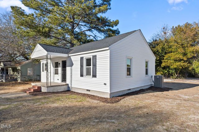 404 Ladley Street, Fayetteville, NC 28306