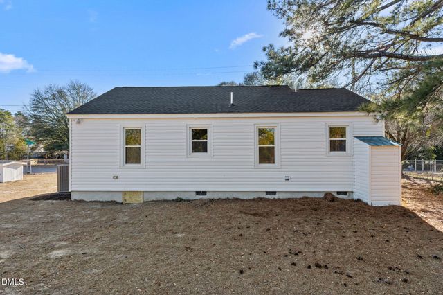 404 Ladley Street, Fayetteville, NC 28306