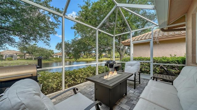 7198 DEL LAGO DRIVE, Sarasota, FL 34238