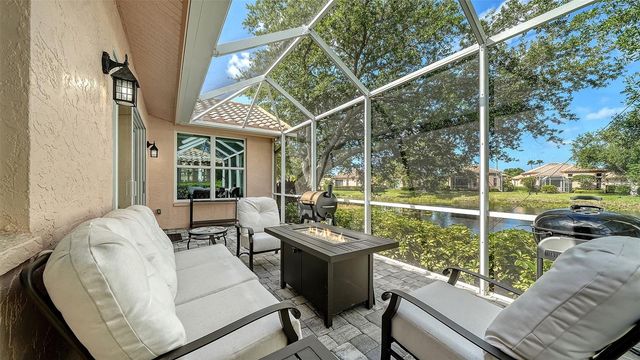 7198 DEL LAGO DRIVE, Sarasota, FL 34238