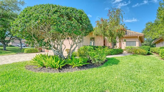 7198 DEL LAGO DRIVE, Sarasota, FL 34238