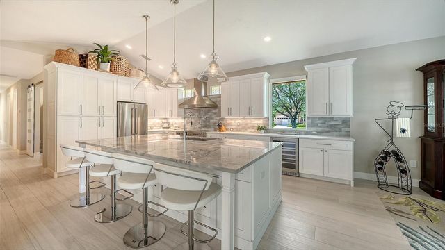 7198 DEL LAGO DRIVE, Sarasota, FL 34238