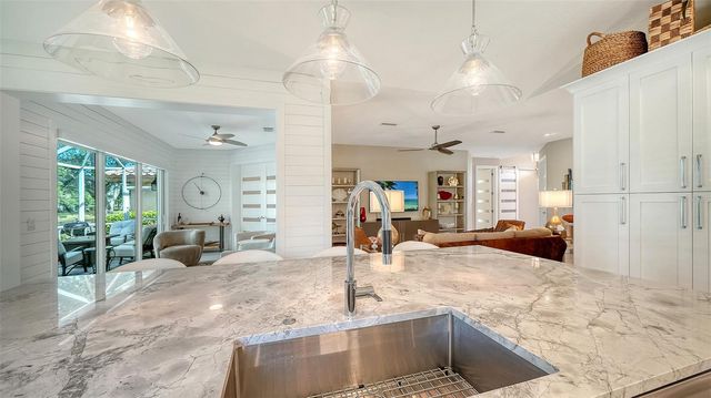 7198 DEL LAGO DRIVE, Sarasota, FL 34238