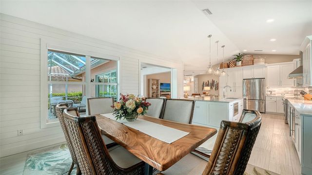 7198 DEL LAGO DRIVE, Sarasota, FL 34238