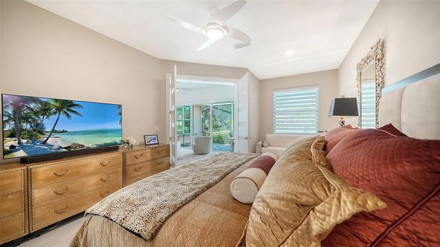 7198 DEL LAGO DRIVE, Sarasota, FL 34238