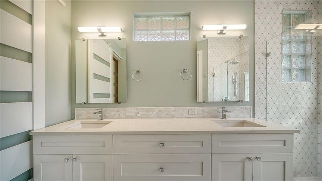 7198 DEL LAGO DRIVE, Sarasota, FL 34238