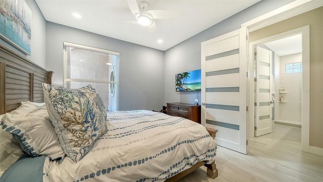 7198 DEL LAGO DRIVE, Sarasota, FL 34238