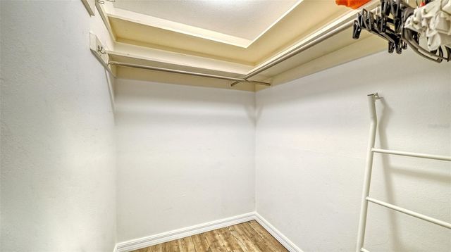 7198 DEL LAGO DRIVE, Sarasota, FL 34238