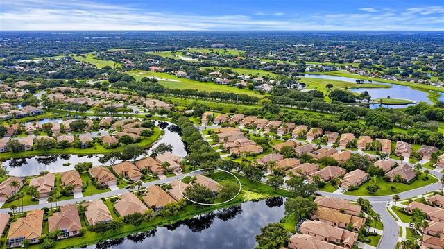 7198 DEL LAGO DRIVE, Sarasota, FL 34238