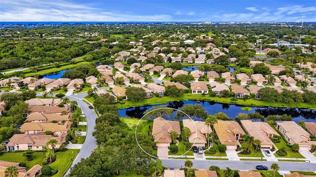 7198 DEL LAGO DRIVE, Sarasota, FL 34238