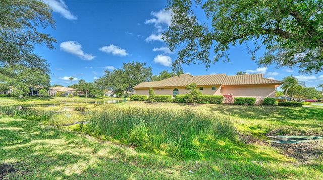 7198 DEL LAGO DRIVE, Sarasota, FL 34238