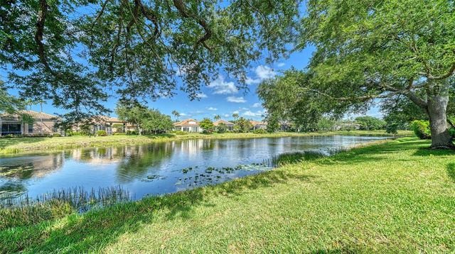 7198 DEL LAGO DRIVE, Sarasota, FL 34238