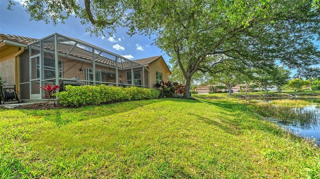 7198 DEL LAGO DRIVE, Sarasota, FL 34238