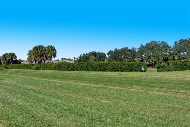 7198 DEL LAGO DRIVE, Sarasota, FL 34238