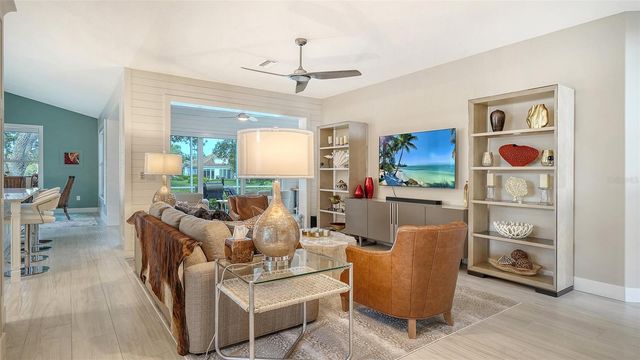 7198 DEL LAGO DRIVE, Sarasota, FL 34238