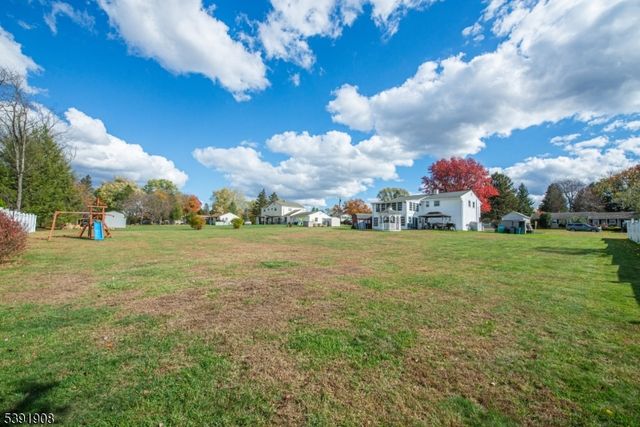 7 Mountainview Rd, Roxbury Twp., NJ 07876